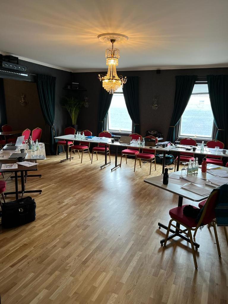 Hotell Gaestis Tierp Eksteriør bilde